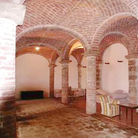 Castello Di Grotti カントリーハウス